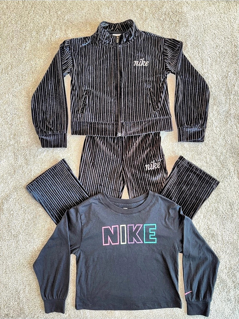 NWOT Nike Girls Black Velour Striped 3- piece Set